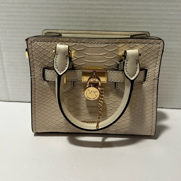 Michael Kors Cream and Gold Mini Bag - Picture 2 of 8